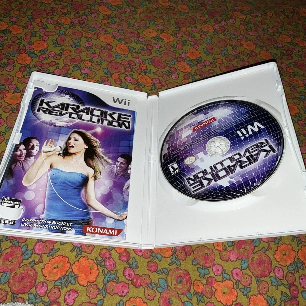KARAOKE REVOLUTION GAME FOR NINTENDO Wii, GAME DISC CASE, MANUAL, KONAMI